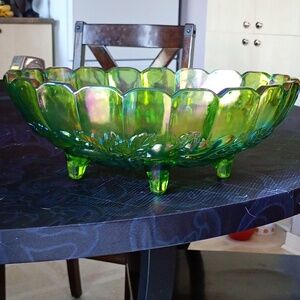 Vintage Iridescent Indiana Green Glass Bowl